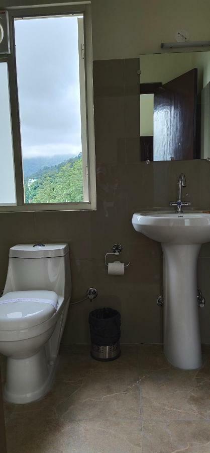 Muscatel Bellevue - Nxt To North Sikkim Taxi Stand Hotel Gangtok Exterior photo